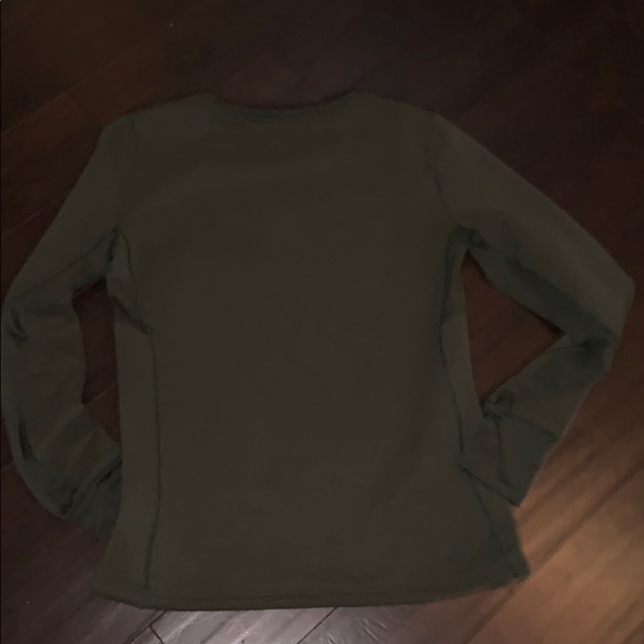 UNDER ARMOUR LONG SLEEVE Scent Control Sweatshirt - Picture 5 of 5